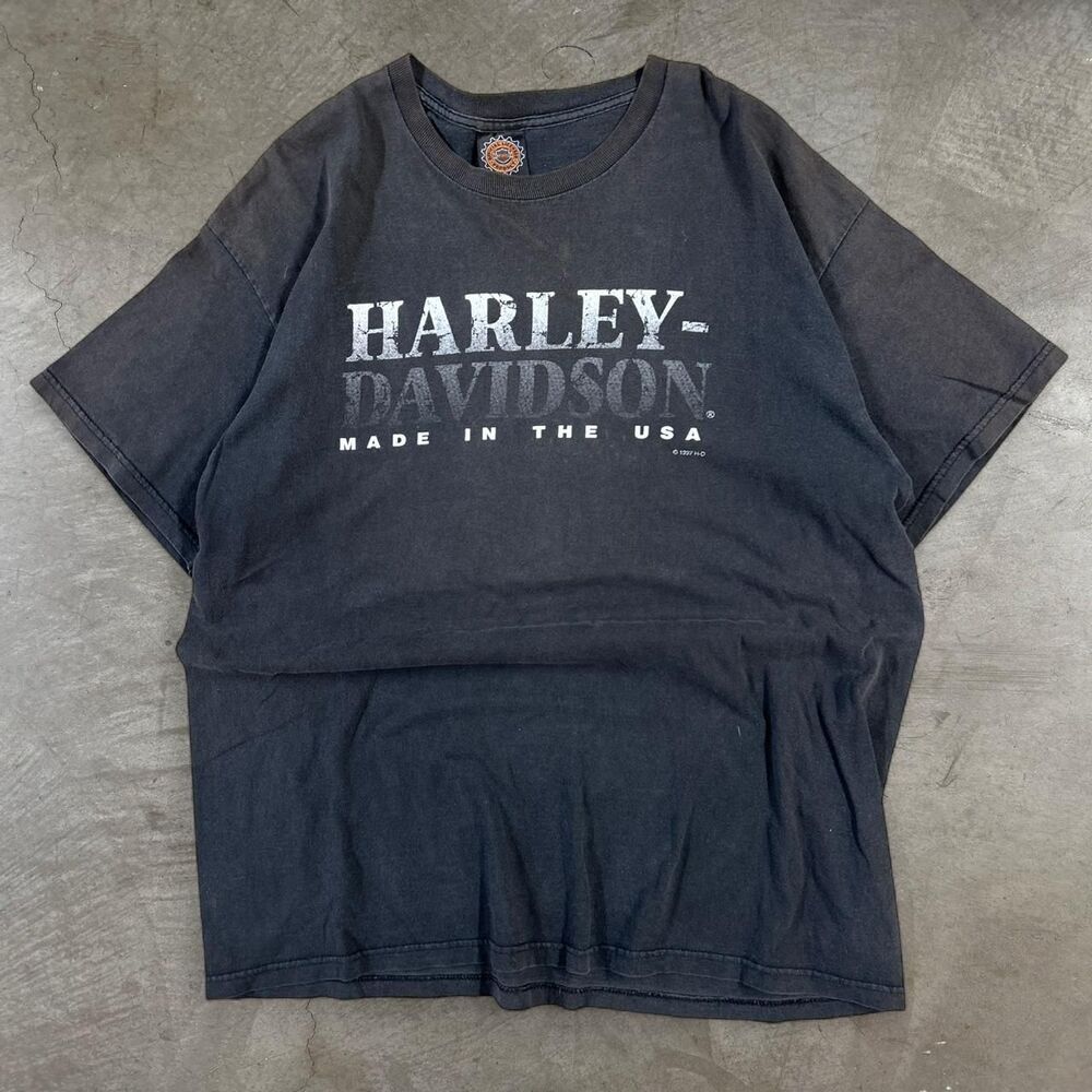 1997 Vintage Black Harley-Davidson short-sleeve graphic t-shirt